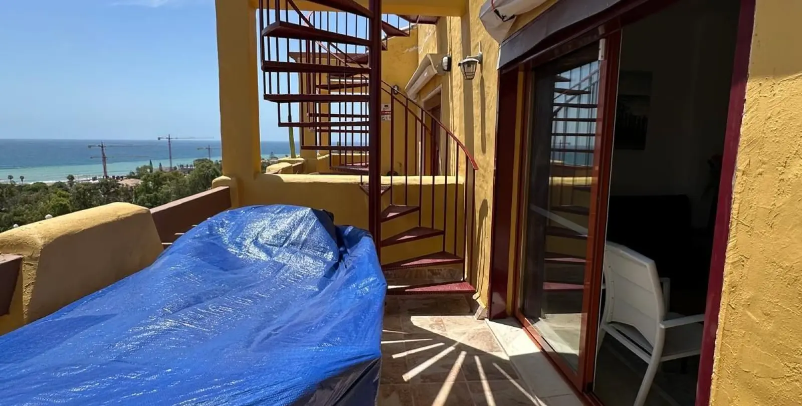 Venta de ático dúplex en Manilva 27