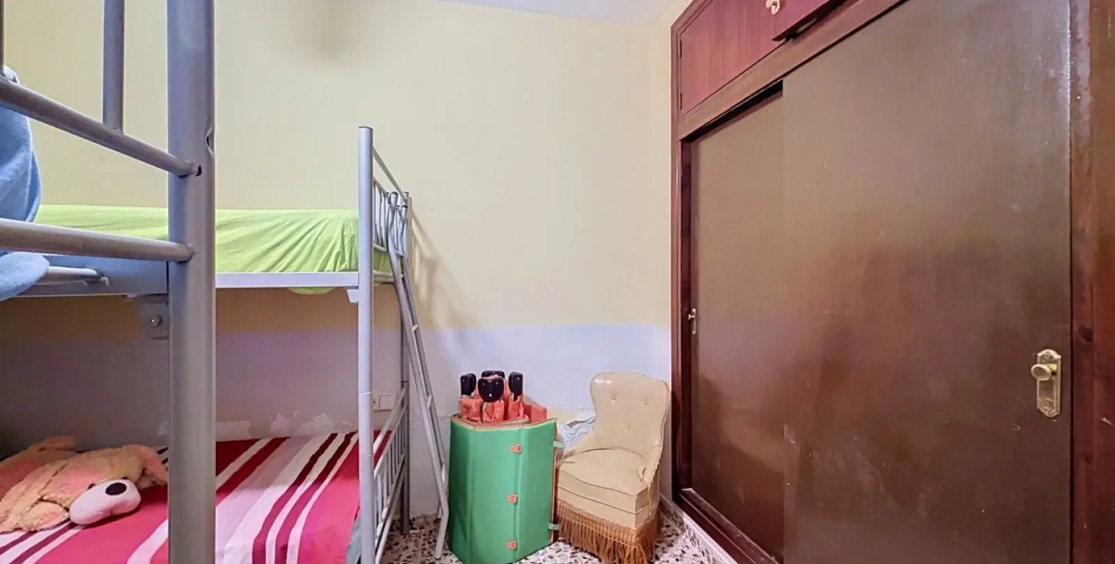 Sale of detached villa in Almayate 30