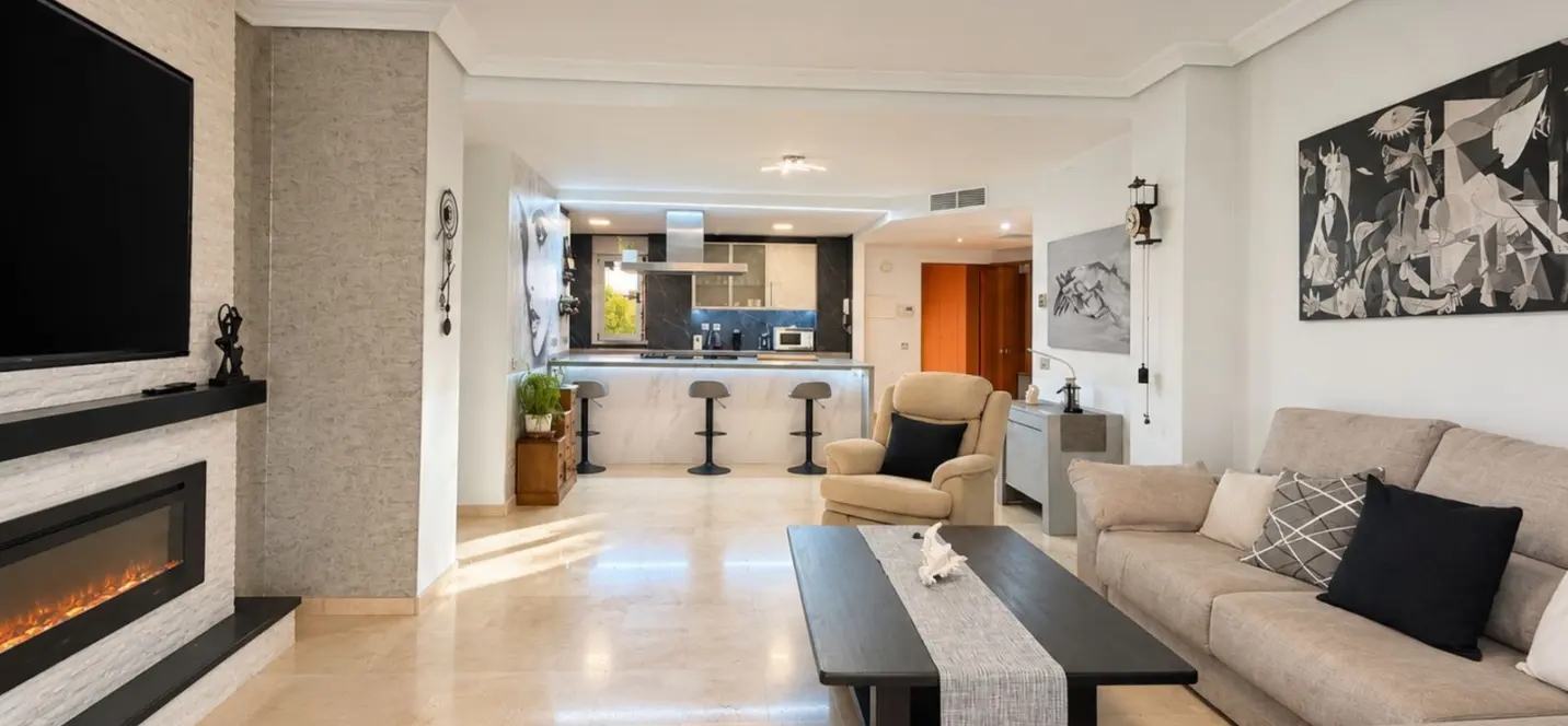 Venta de apartamento en planta baja en Casares Playa 4