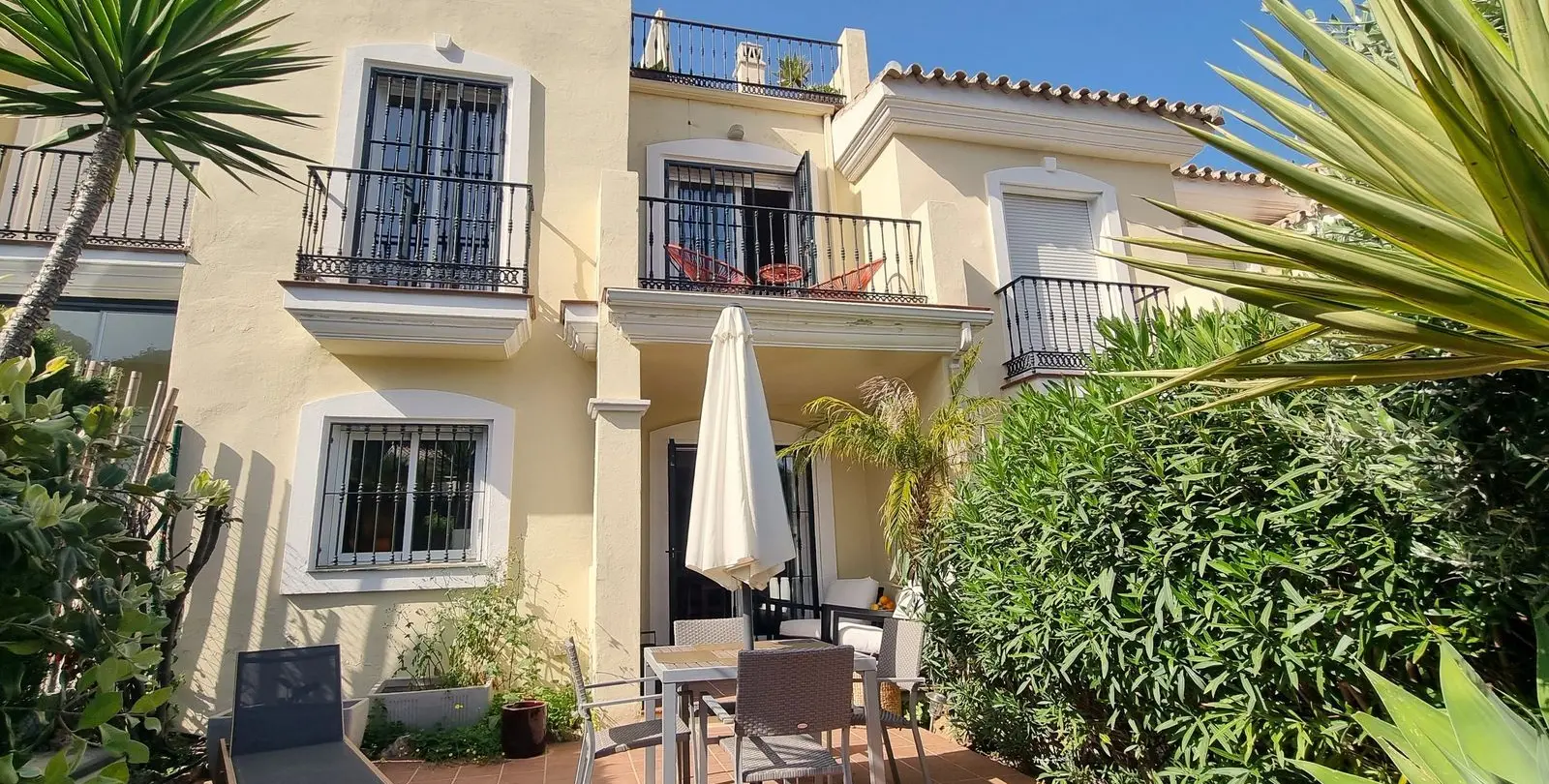 Sale of townhouse in Alhaurin Golf 5