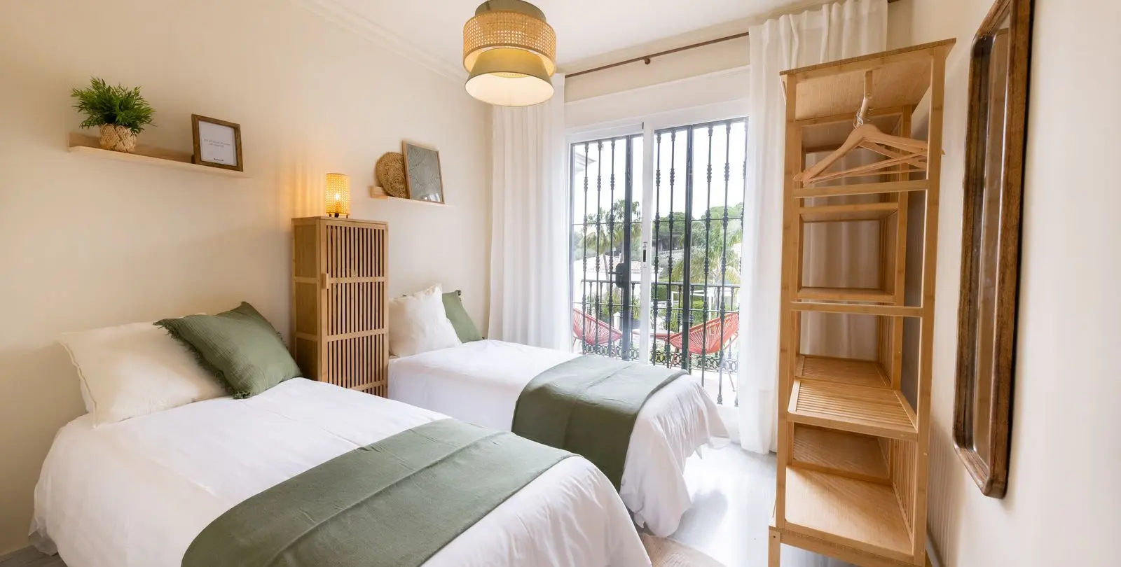 Sale of townhouse in Alhaurin Golf 29