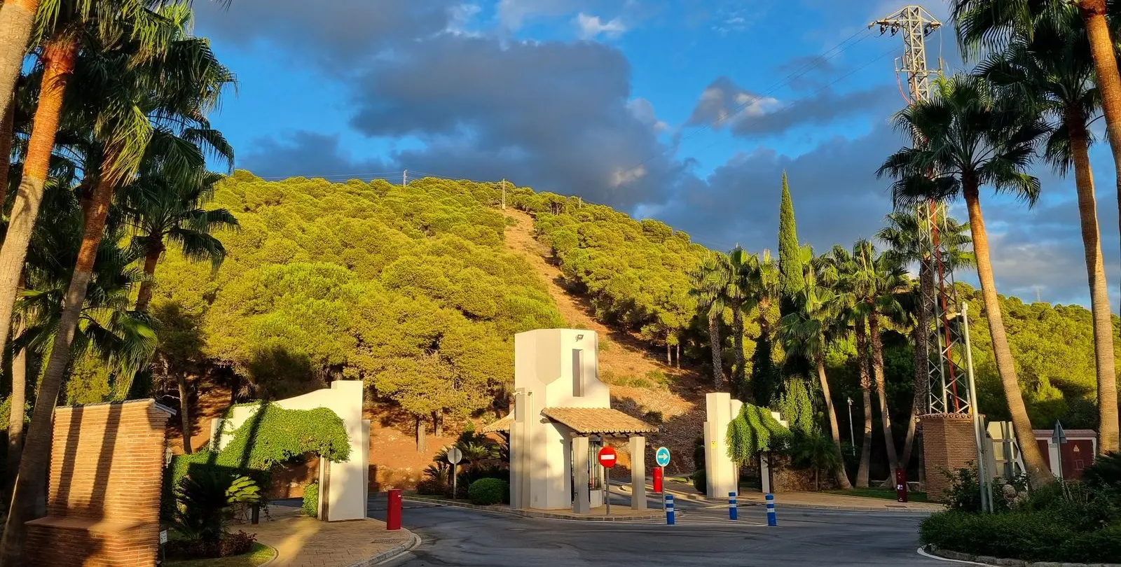 Sale of townhouse in Alhaurin Golf 36
