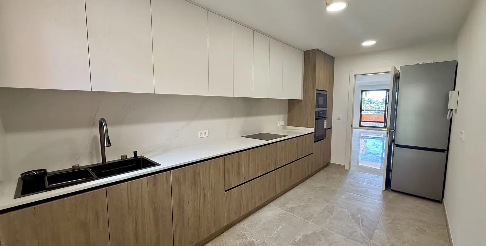 Venta de ático dúplex en Benahavís 5