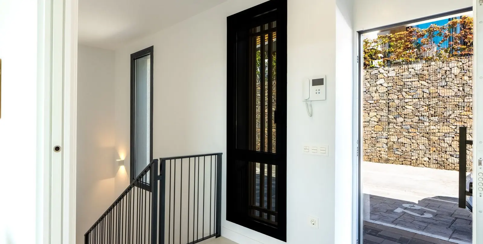 Sale of townhouse in El Chaparral 33