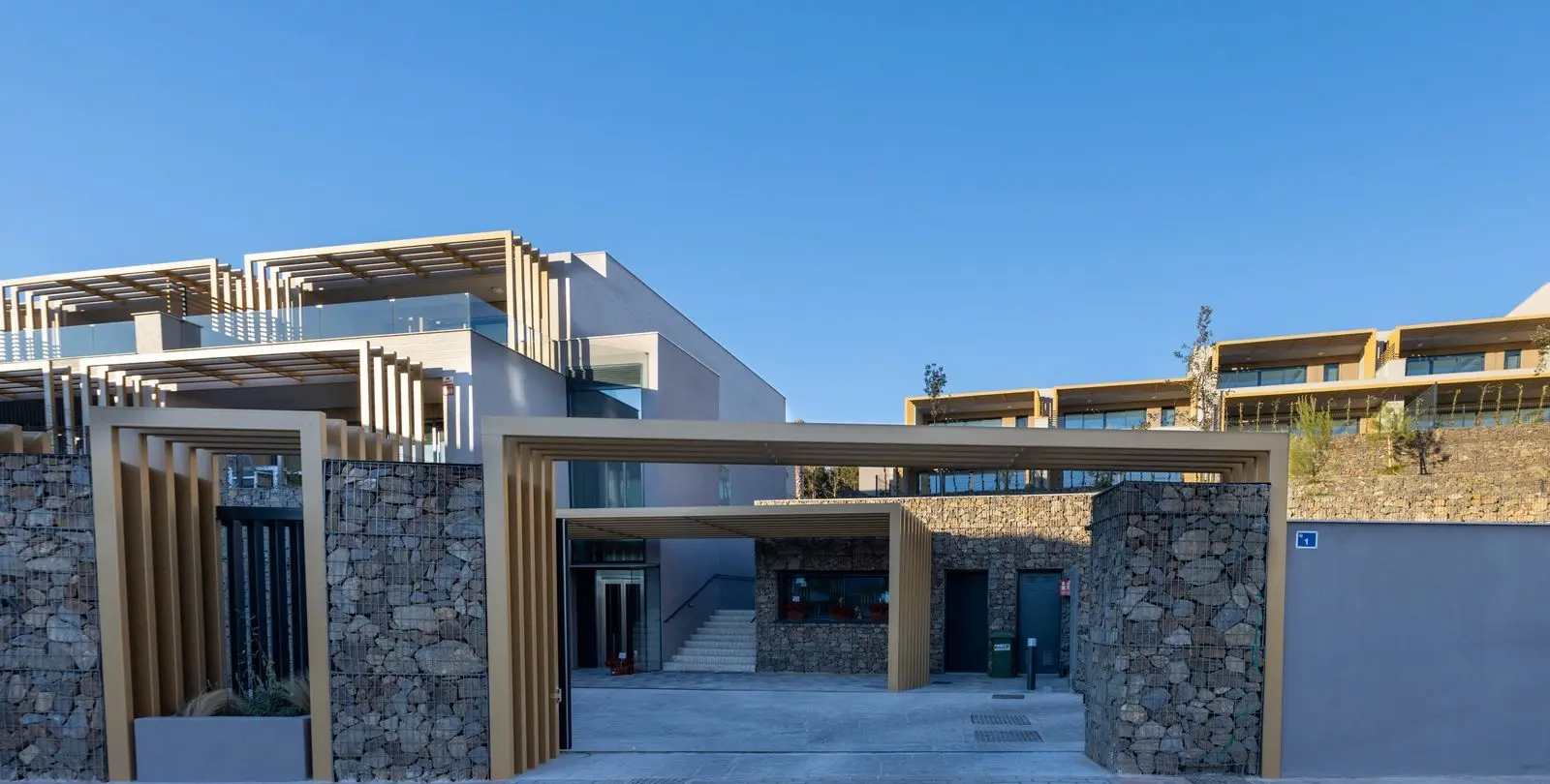 Sale of townhouse in El Chaparral 49
