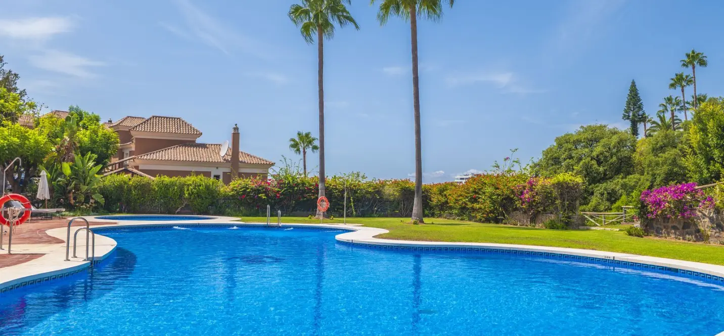 Sale of semi-detached house in Santa Clara 2