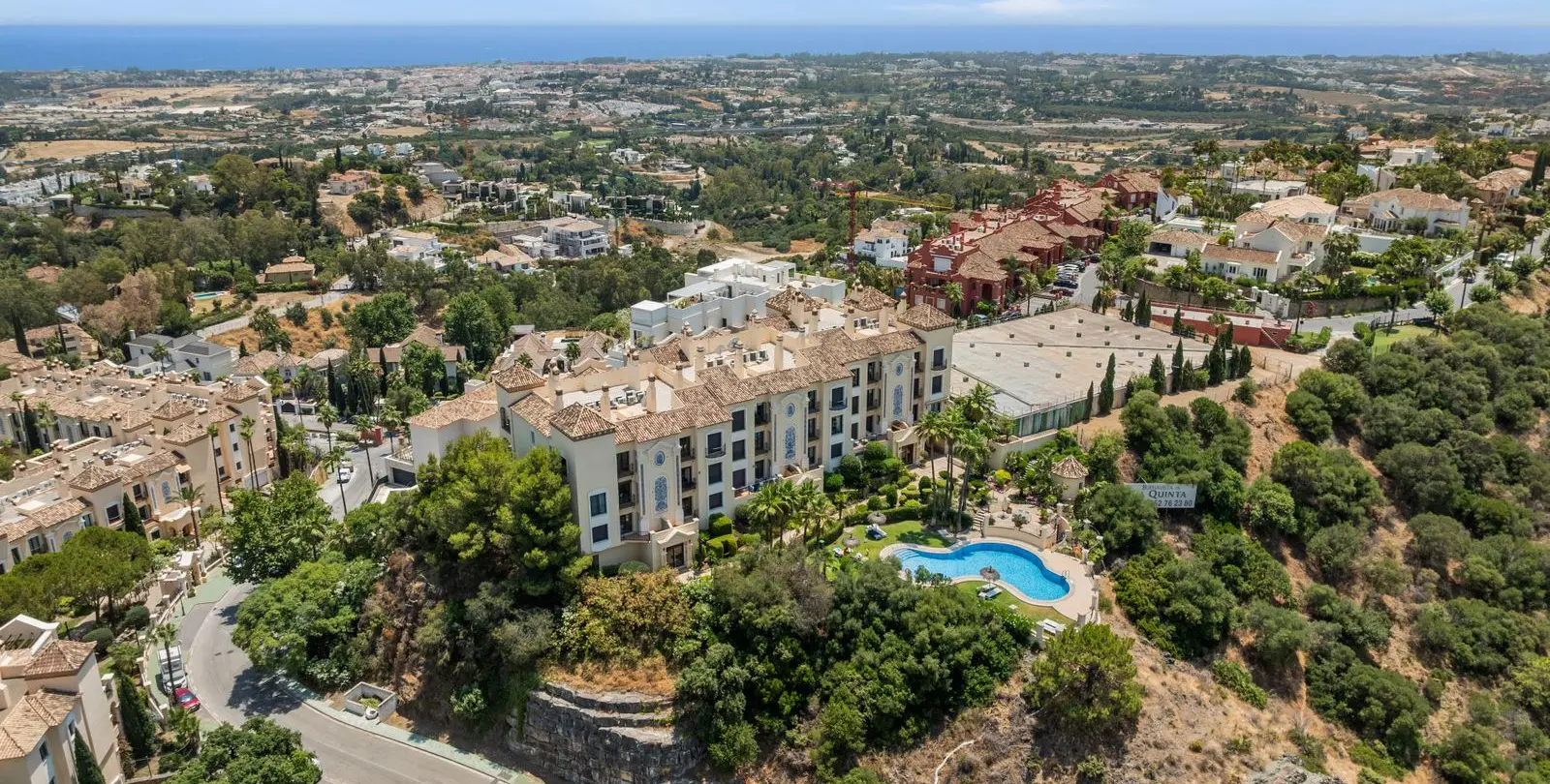 Продажа апартаментов на среднем этаже в La Quinta 22