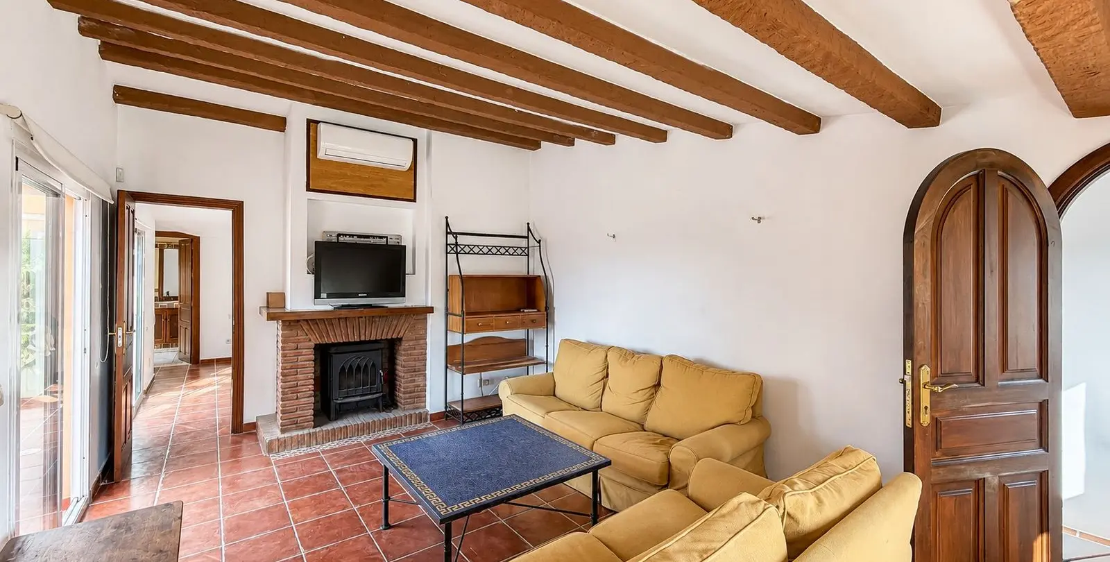 Sale of penthouse duplex in Estepona 41