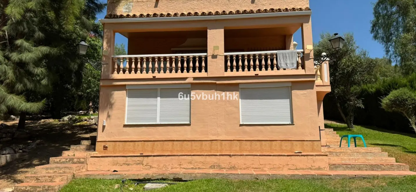 Sale of detached villa in Campo Mijas 3