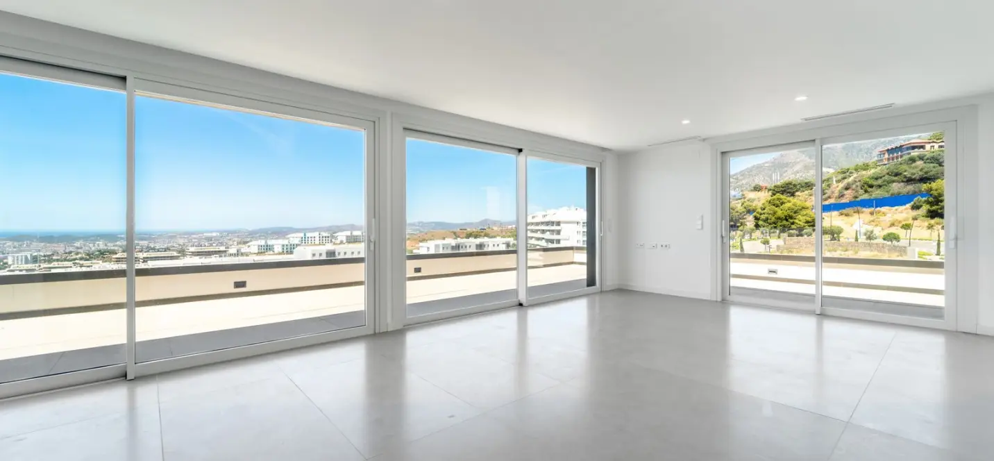 Sale of penthouse in Higueron 4