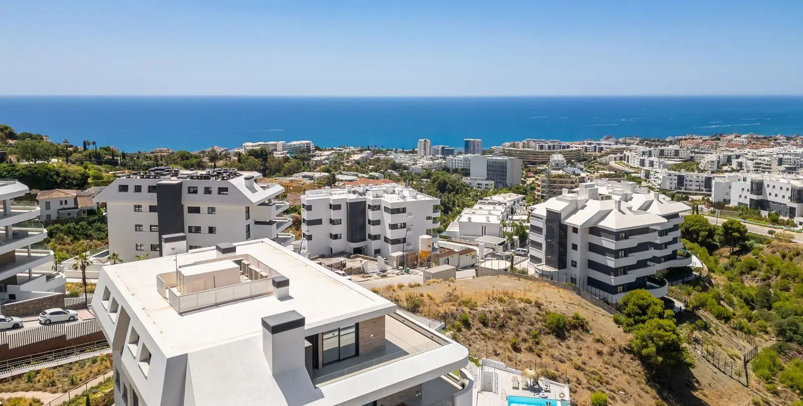 Sale of penthouse in Higueron 37