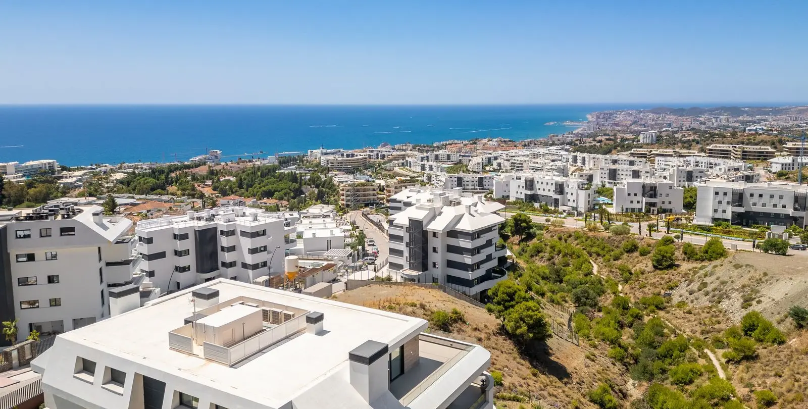 Sale of penthouse in Higueron 38
