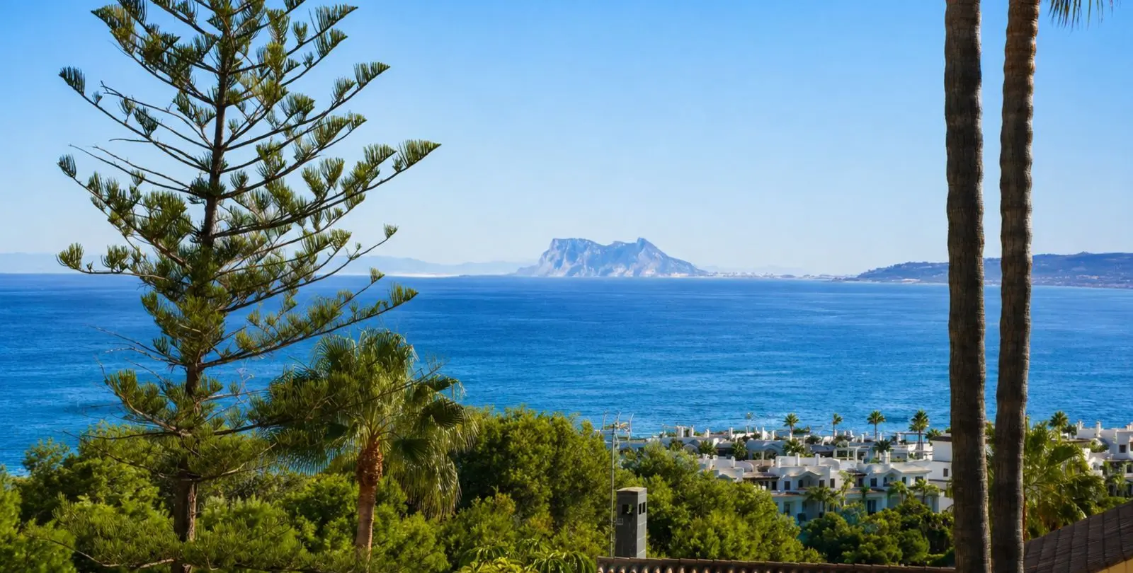 Продажа  отдельно стоящей виллы в Estepona 6