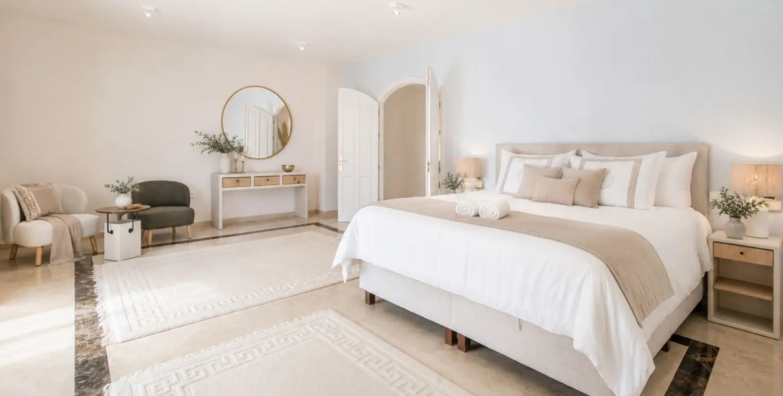 Sale of detached villa in La Cala Golf 29