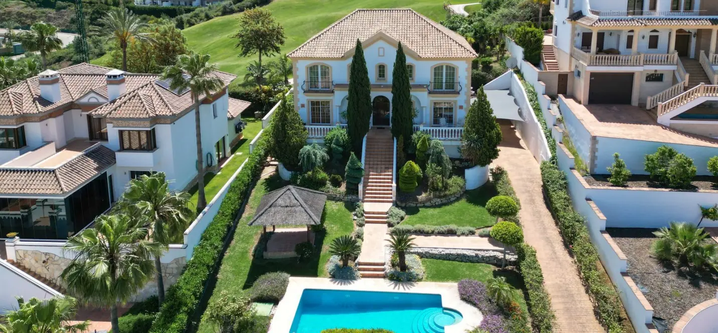 Sale of detached villa in La Cala Golf 0