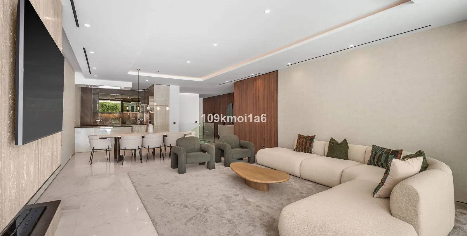Long-term rent of ground floor apartment in The Golden Mile 3