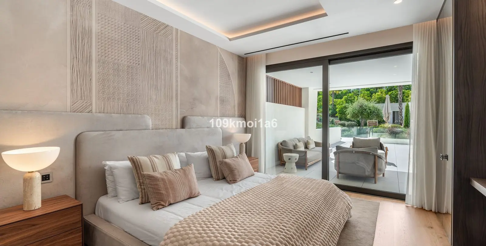 Long-term rent of ground floor apartment in The Golden Mile 9