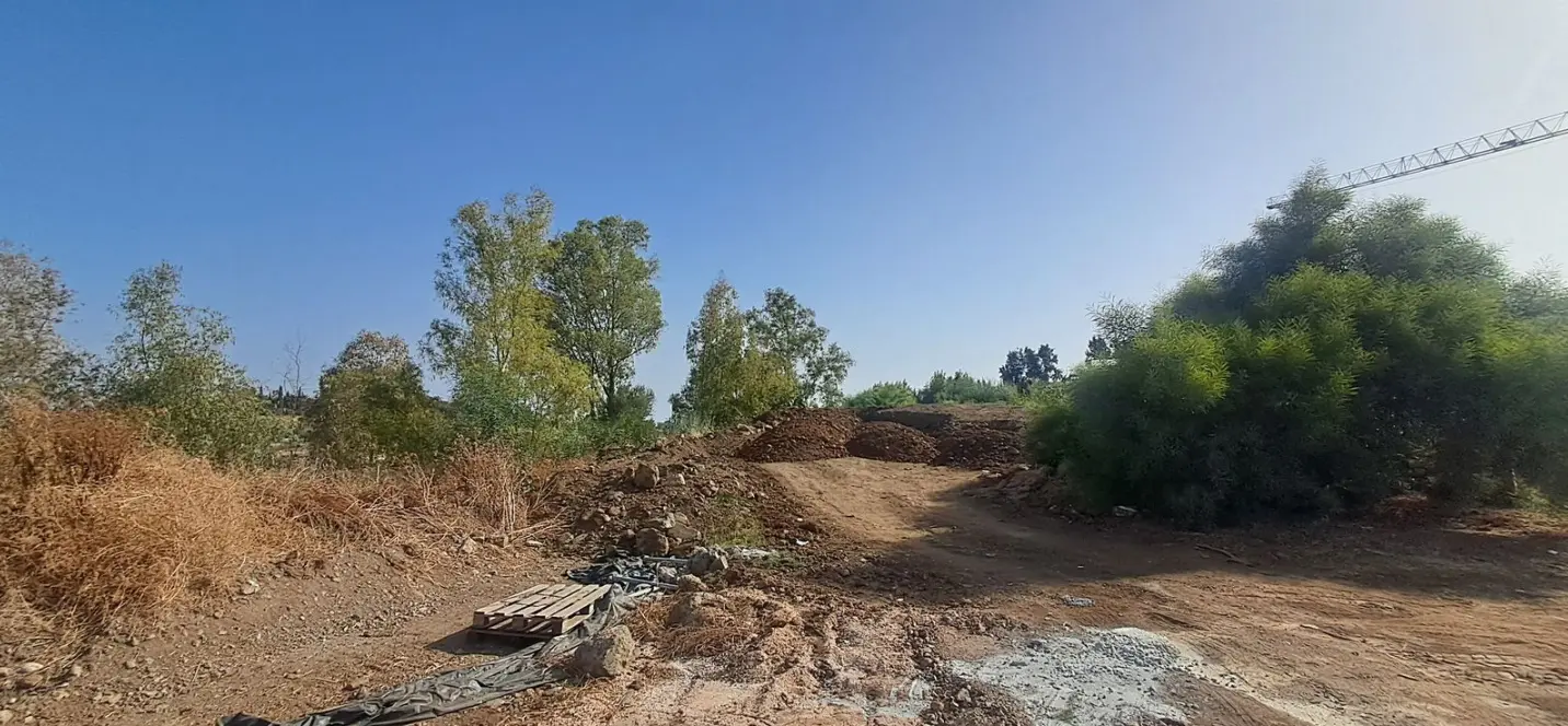 Sale of residential plot in La Quinta 0