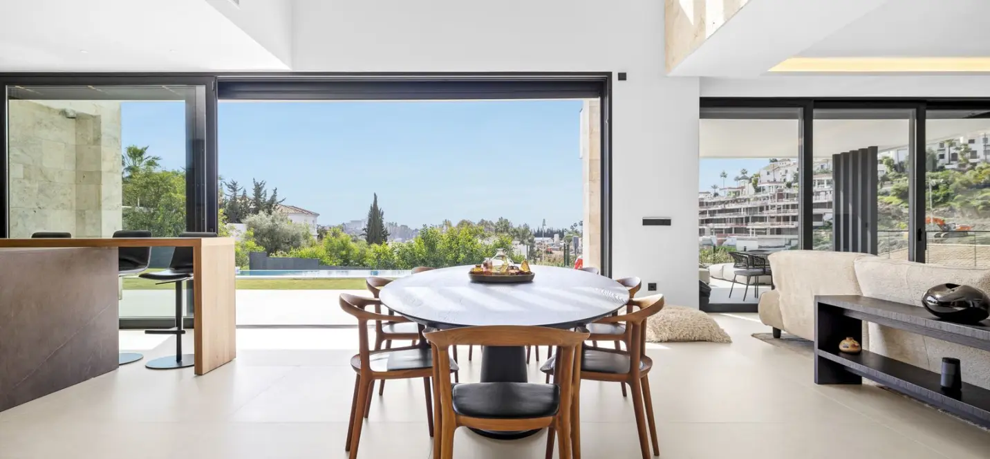 Sale of detached villa in Benahavís 3