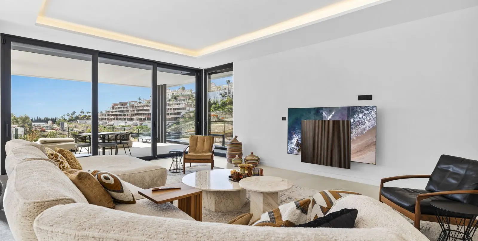 Sale of detached villa in Benahavís 8