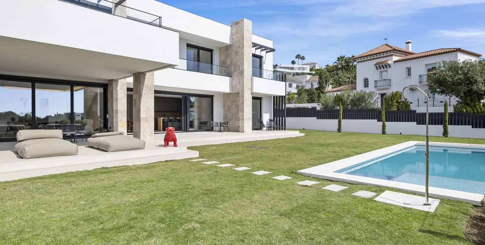 Sale of detached villa in Benahavís 18