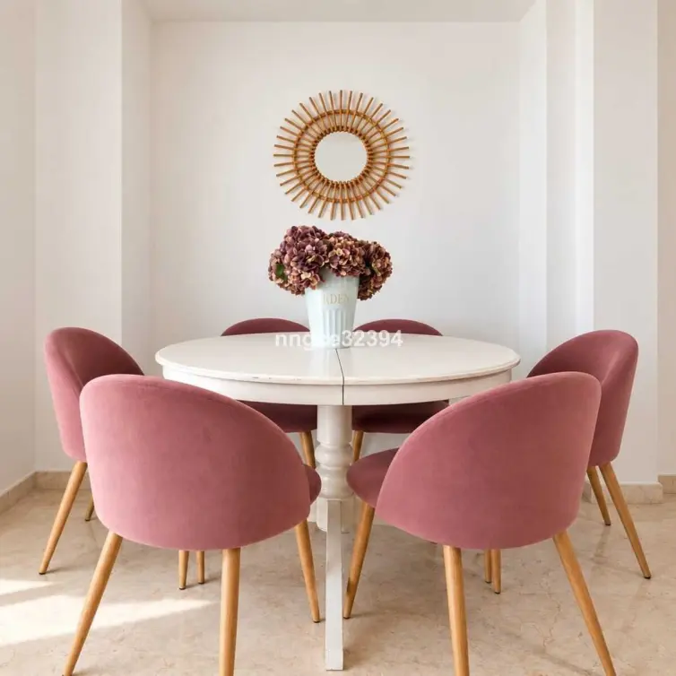 Sale of ground floor apartment in Benahavís