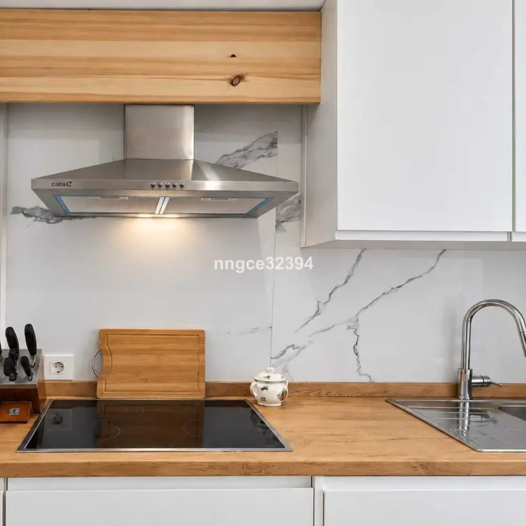 Venta de apartamento en planta media en New Golden Mile
