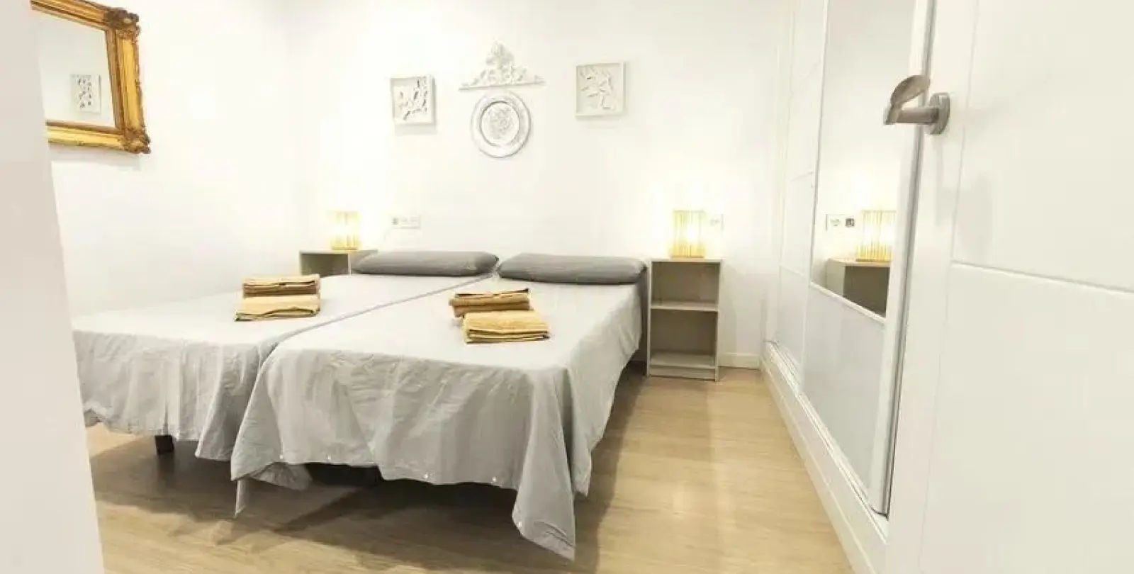 Sale of middle floor apartment in Málaga 8