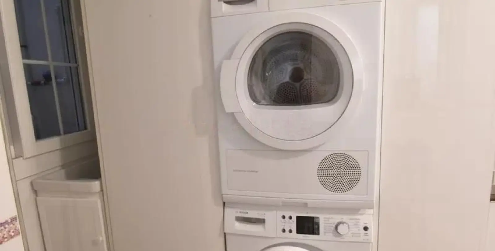 Sale of middle floor apartment in Málaga 23