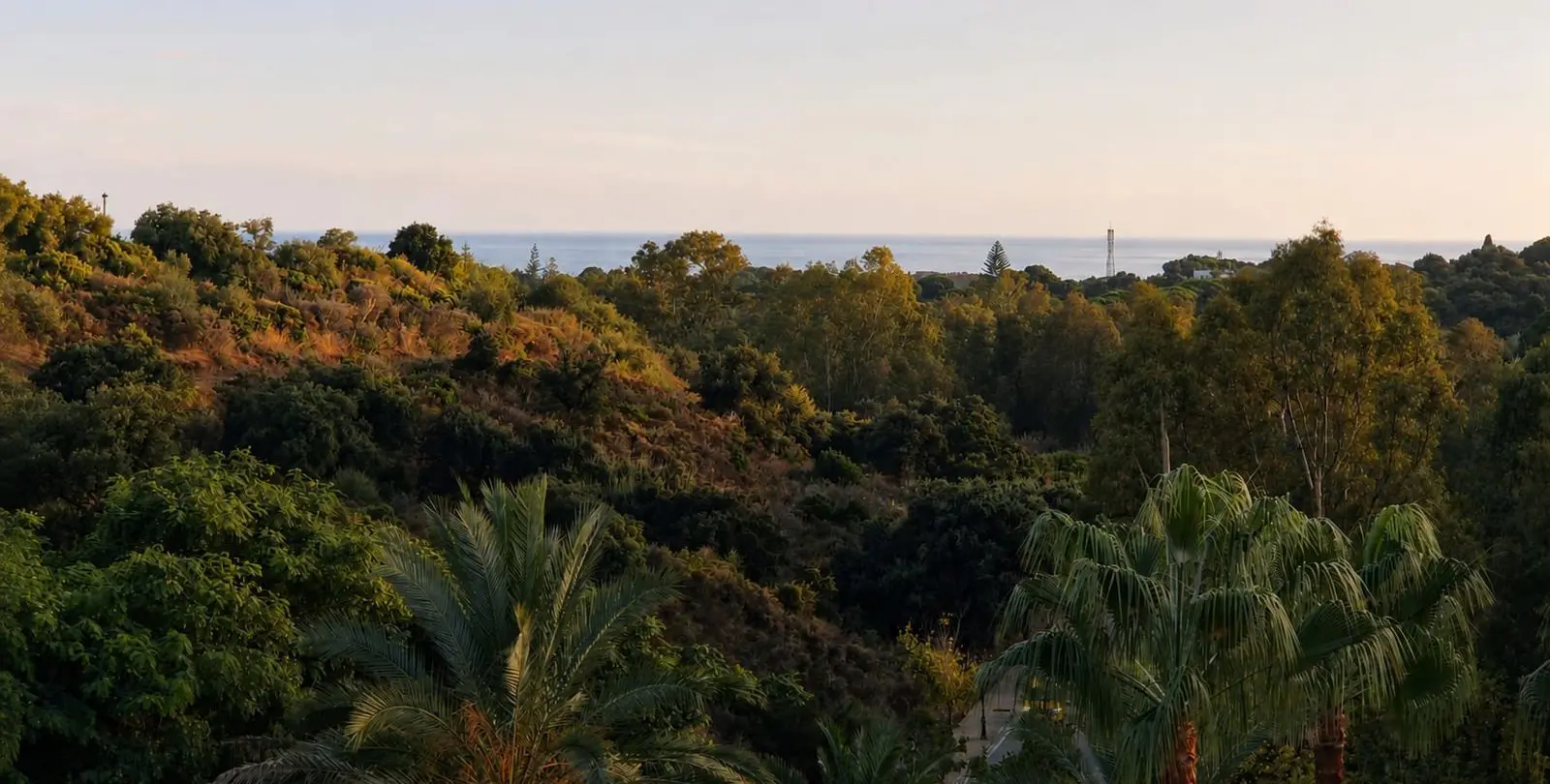 Venta de apartamento en planta media en Elviria 3
