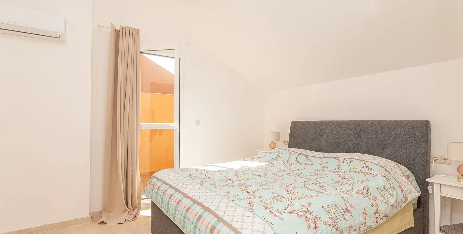 Venta de ático en Elviria 4