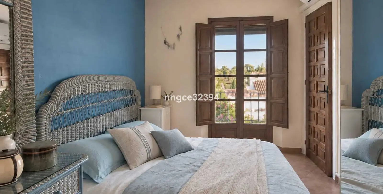 Sale of semi-detached house in Nueva Andalucía 11