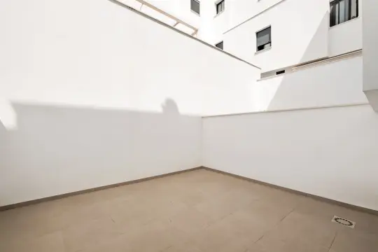 Image 7 thumb