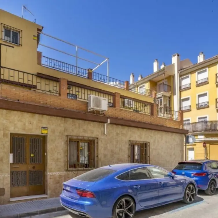 Sale of duplex in La Trinidad