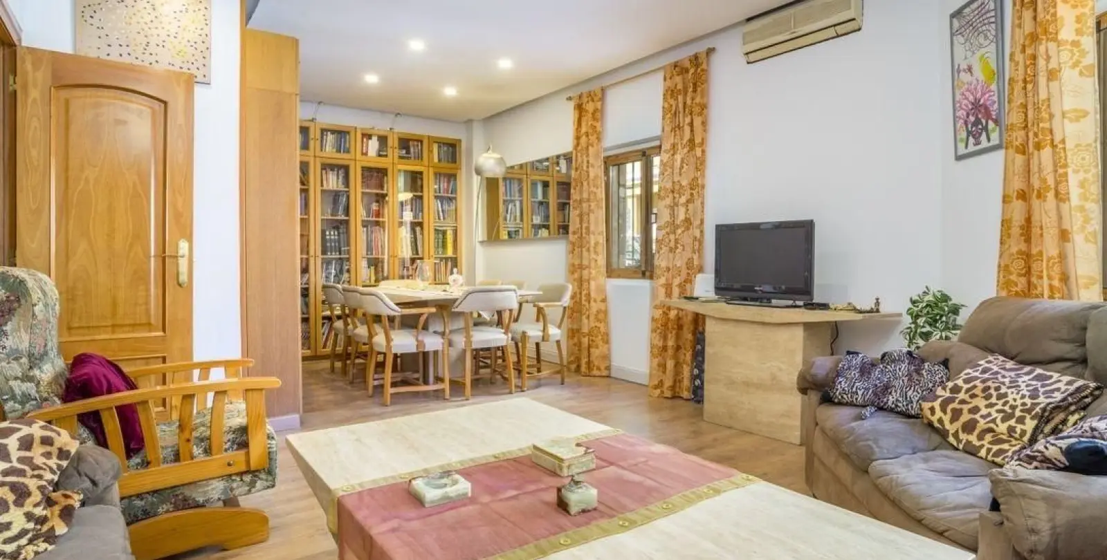 Venta de dúplex en La Trinidad 8