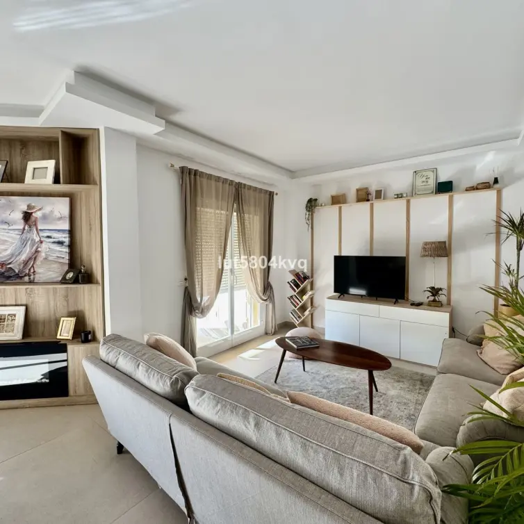 Sale of ground floor apartment in La Quinta