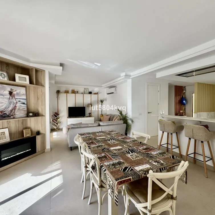 Sale of ground floor apartment in La Quinta