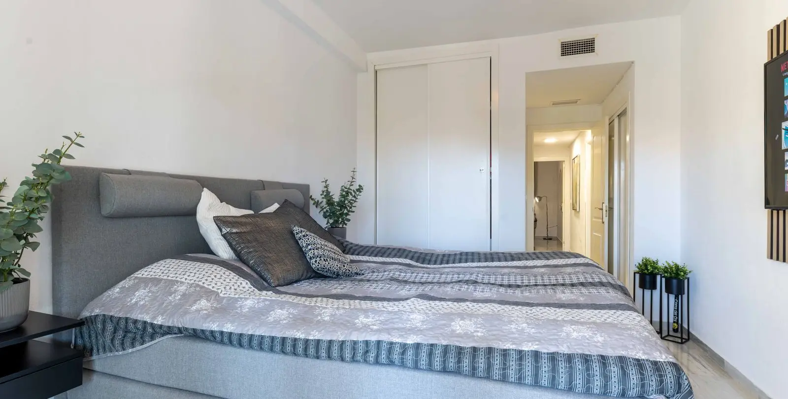 Sale of ground floor apartment in Cabopino 11