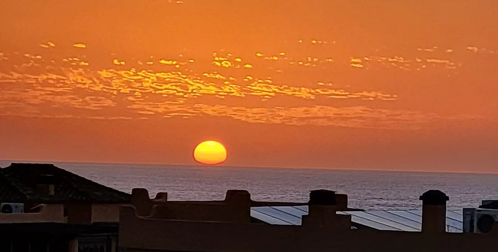 Sale of penthouse in Casares 45