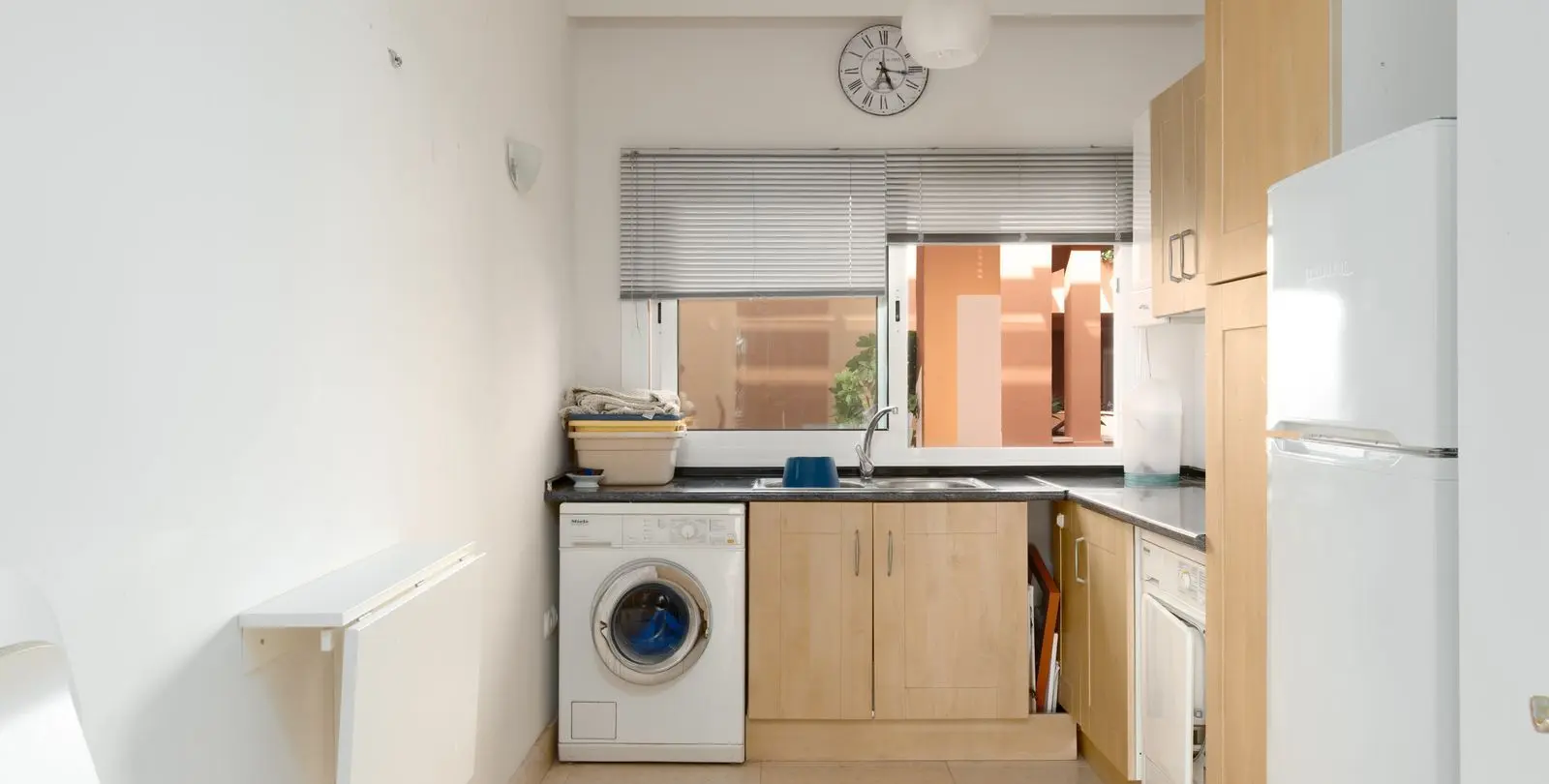 Sale of middle floor apartment in Nueva Andalucía 12