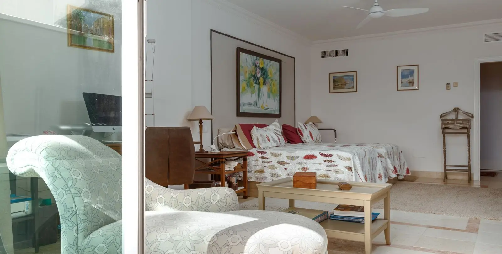Sale of middle floor apartment in Nueva Andalucía 31