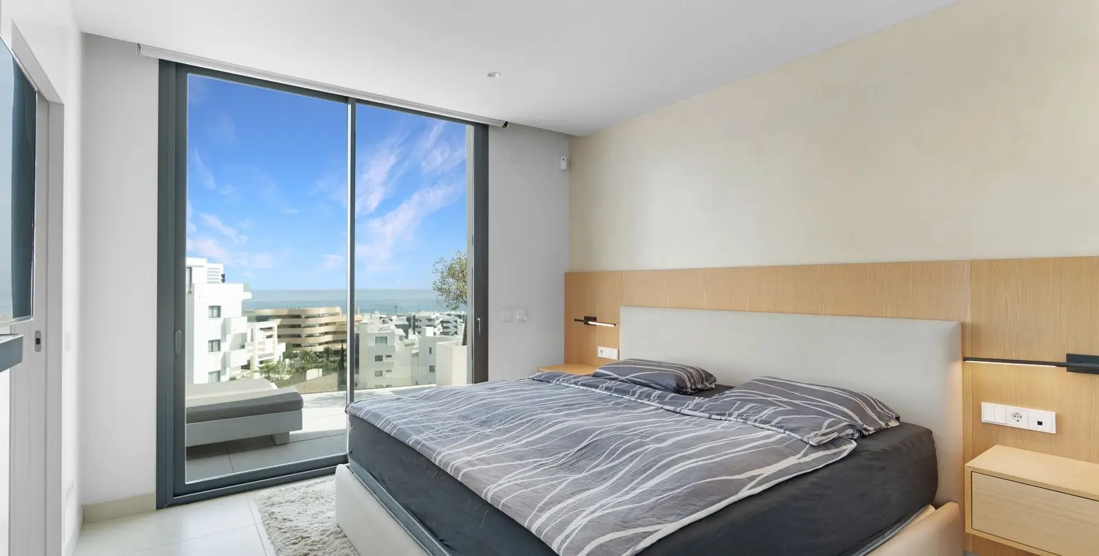 Sale of penthouse in Fuengirola 10