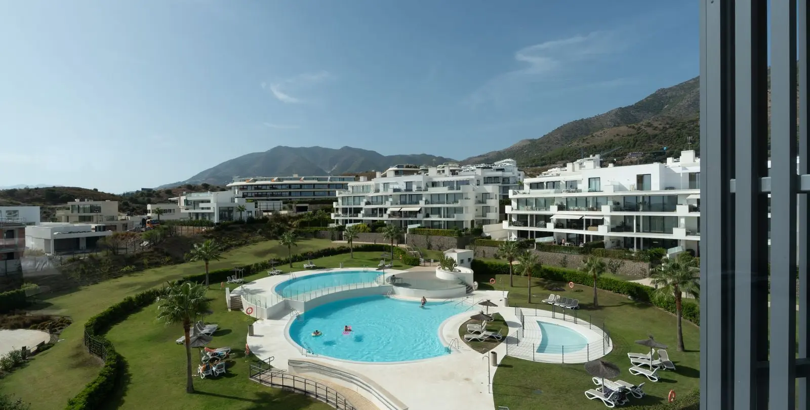 Sale of penthouse in Fuengirola 15