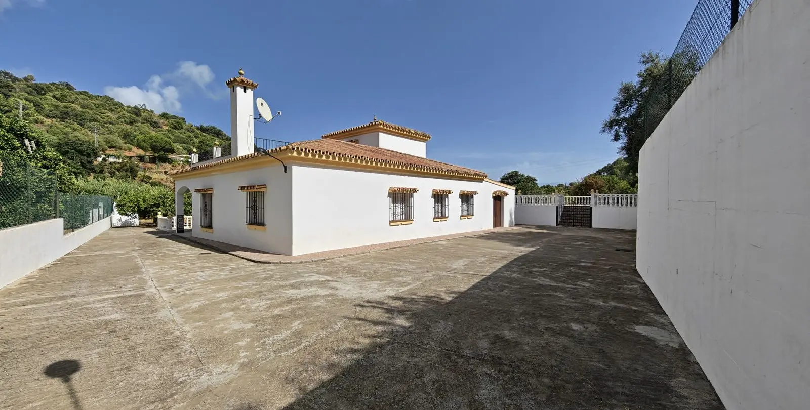 Venta de villa independiente en Estepona 28