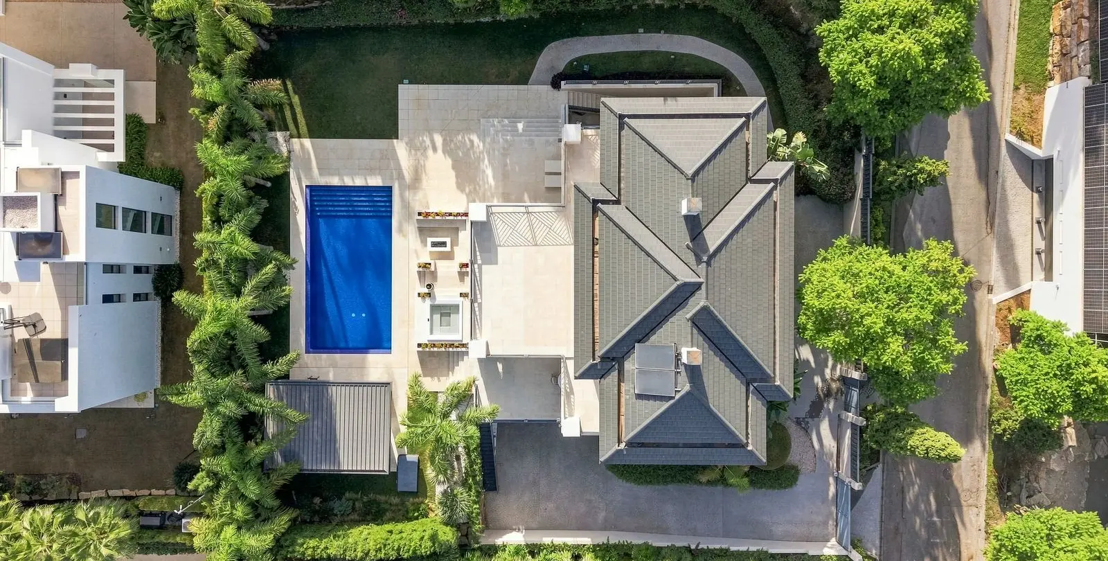 Venta de villa independiente en Los Flamingos 3