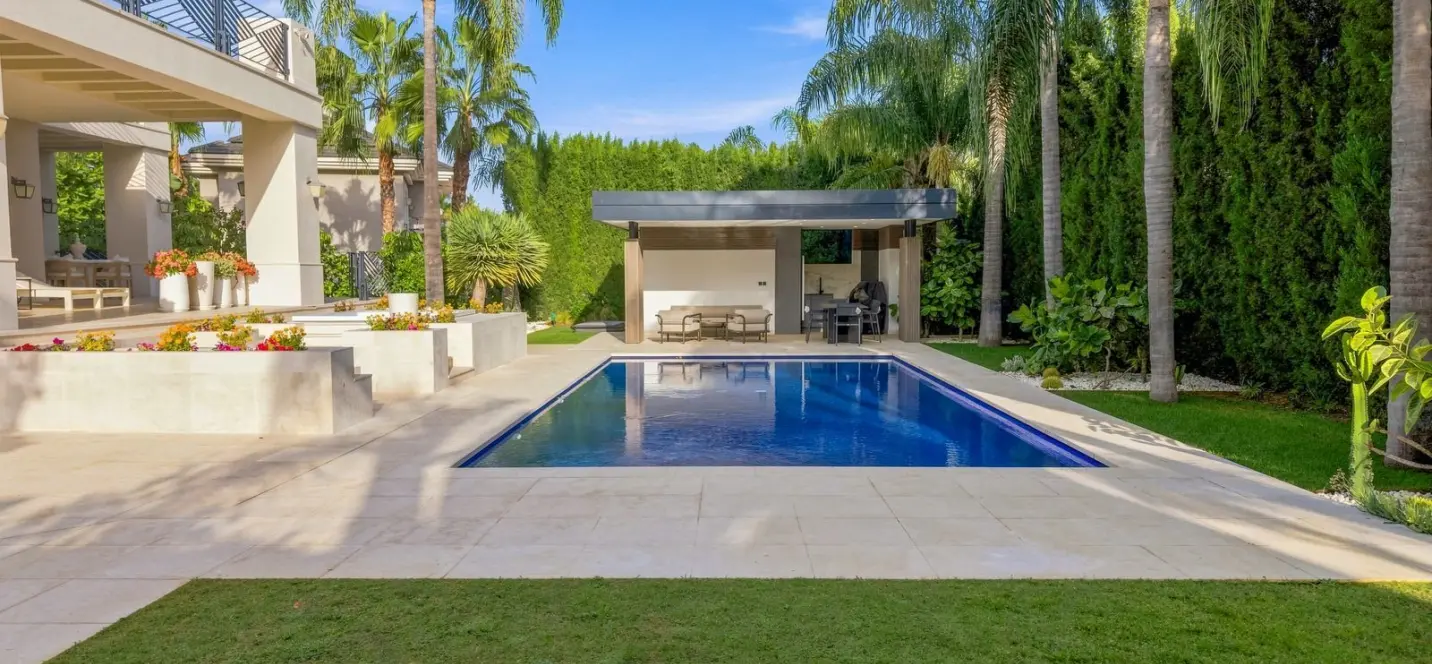Venta de villa independiente en Los Flamingos 4