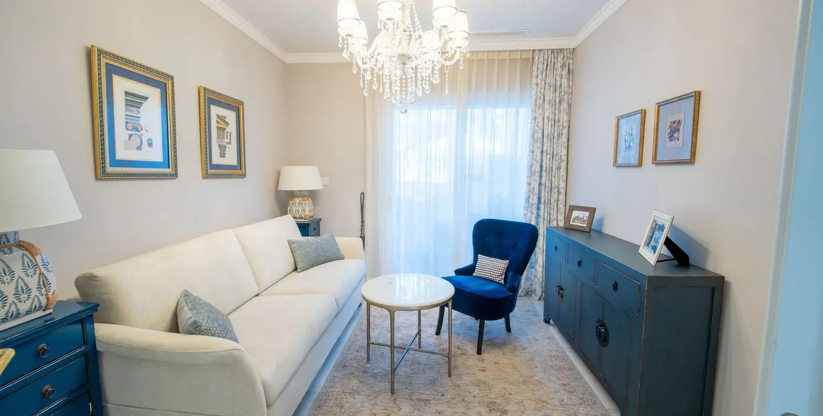 Venta de apartamento en planta media en Río Real 13