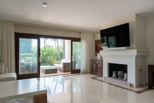 Image 38 thumb