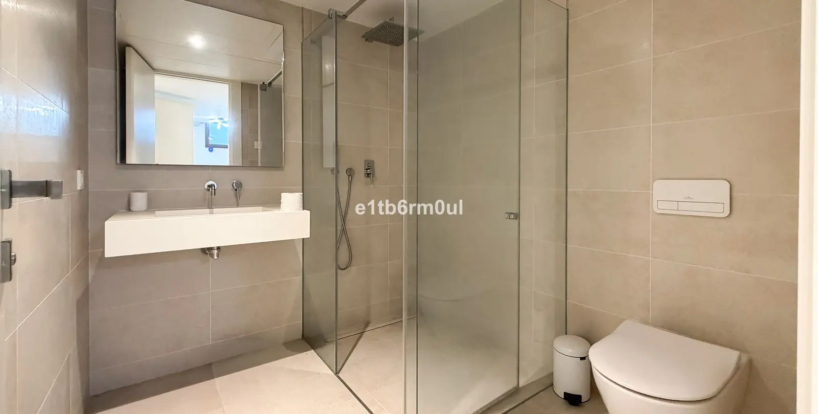 Sale of semi-detached house in The Golden Mile 15