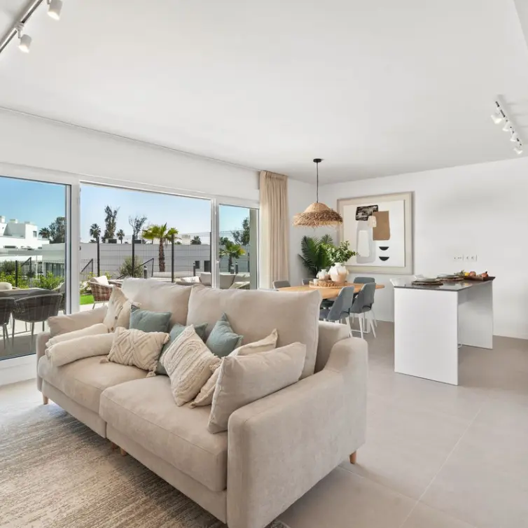 Alquiler a largo plazo de apartamento en planta baja en Bel Air